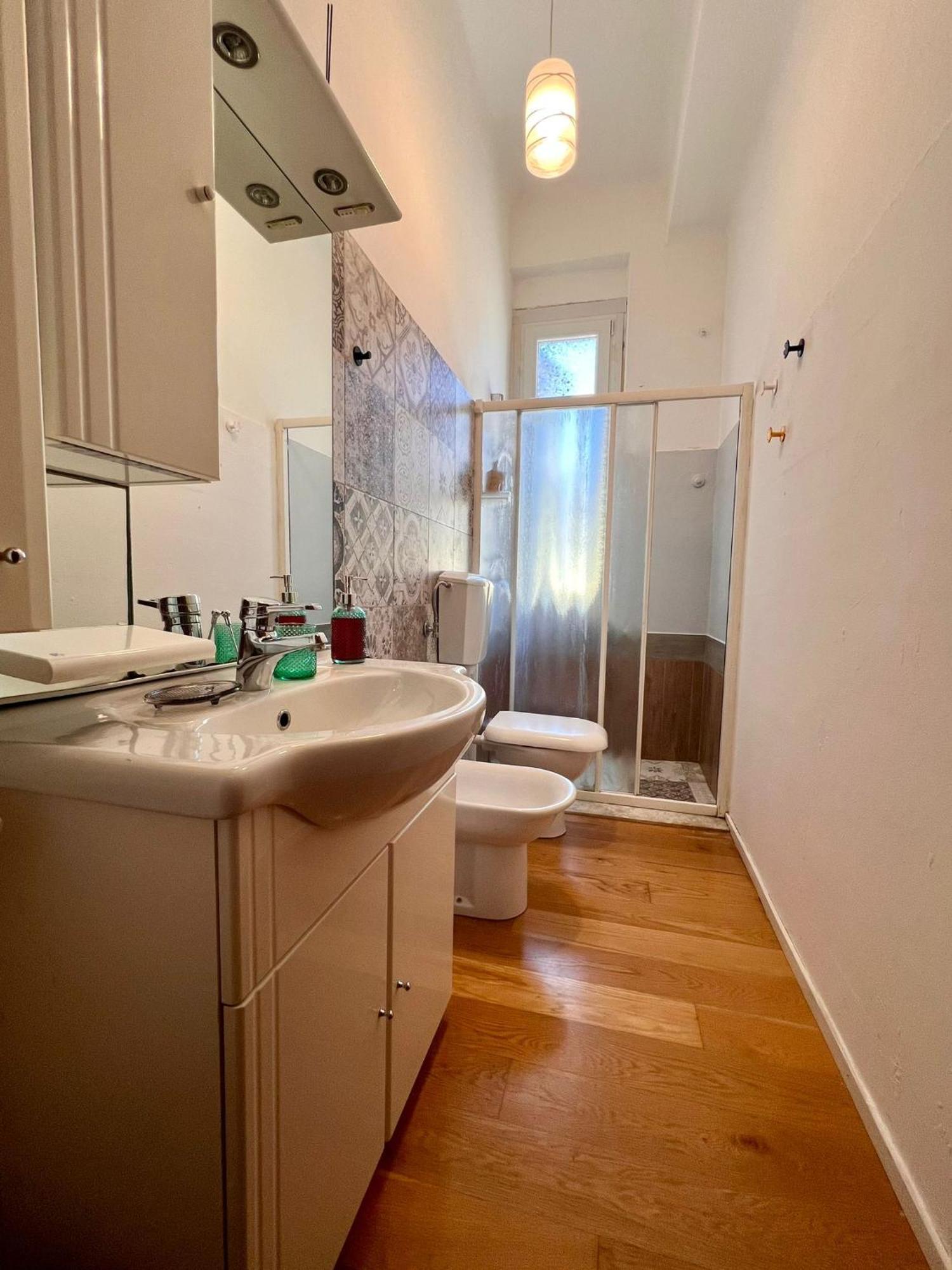 Casa Vacanze 5 Terre Express La Spezia Luaran gambar